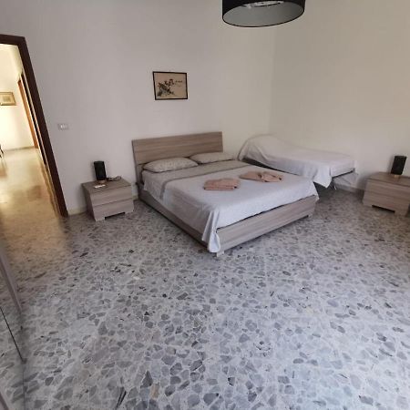 Casa Giali - Sea ​​View Home For Family Джовинацо Екстериор снимка