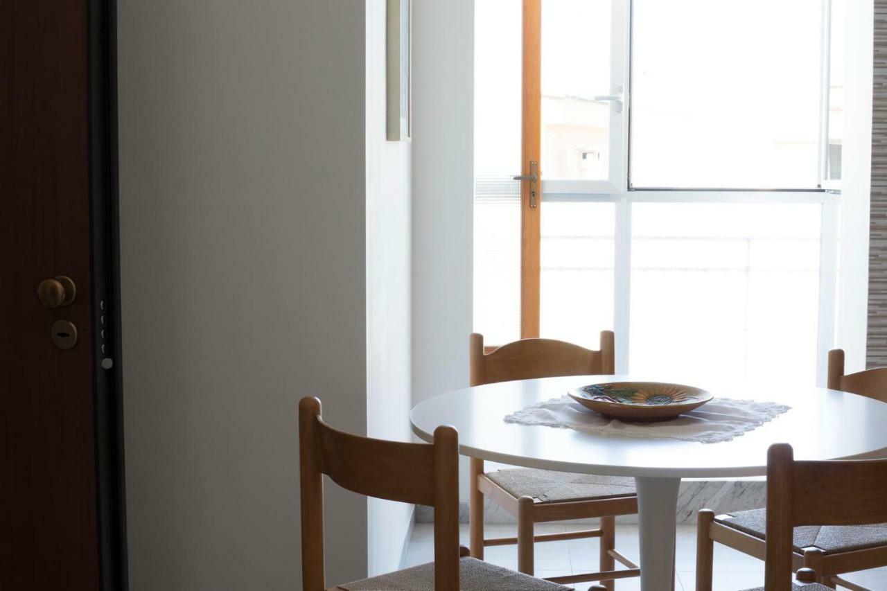 Casa Giali - Sea ​​View Home For Family Джовинацо Екстериор снимка