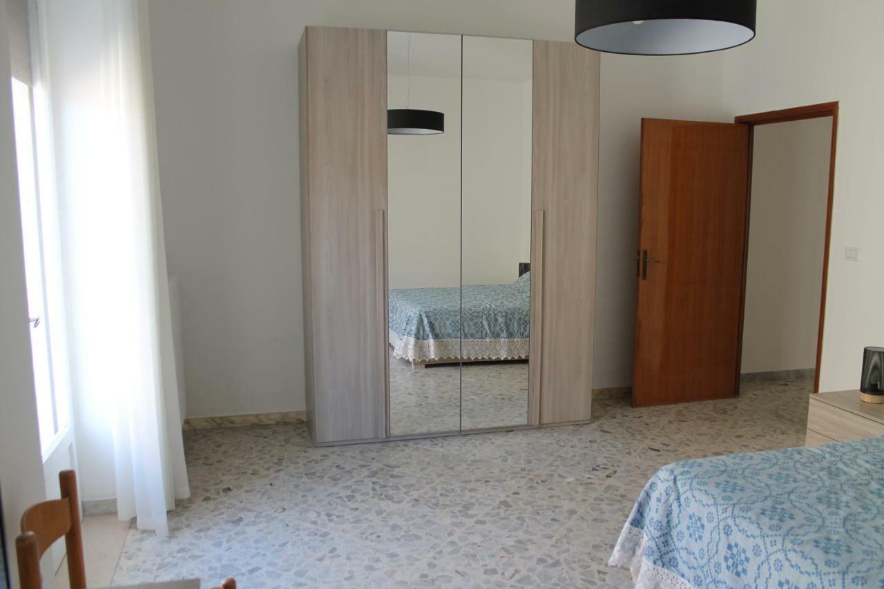 Casa Giali - Sea ​​View Home For Family Джовинацо Екстериор снимка