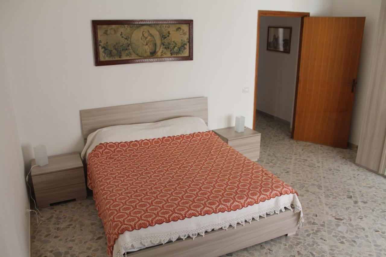 Casa Giali - Sea ​​View Home For Family Джовинацо Екстериор снимка