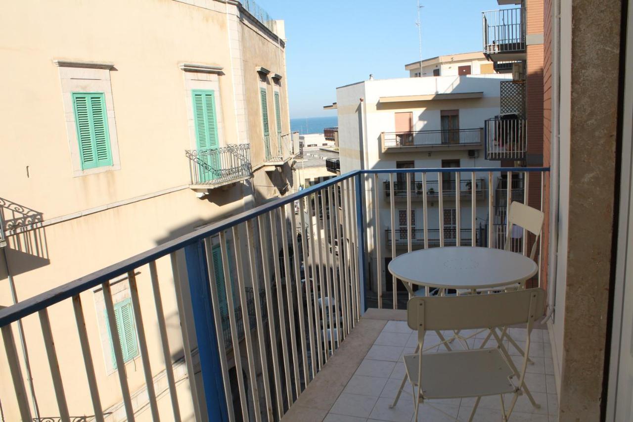 Casa Giali - Sea ​​View Home For Family Джовинацо Екстериор снимка