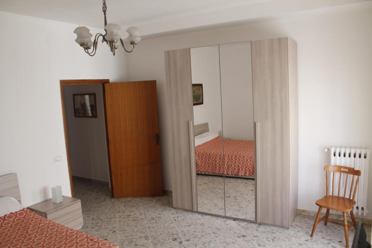Casa Giali - Sea ​​View Home For Family Джовинацо Екстериор снимка